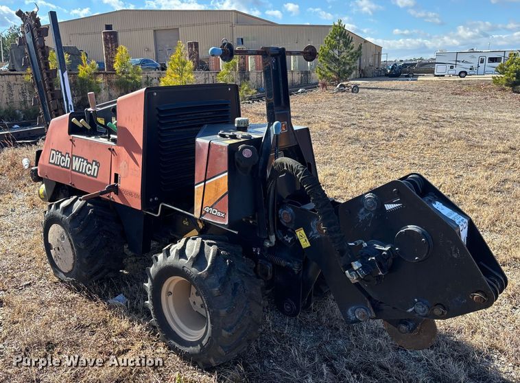 image for item YA2056 2016 Ditch Witch 410SX trencher