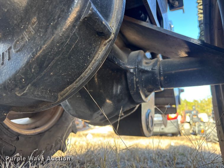 image for item YA2056 2016 Ditch Witch 410SX trencher