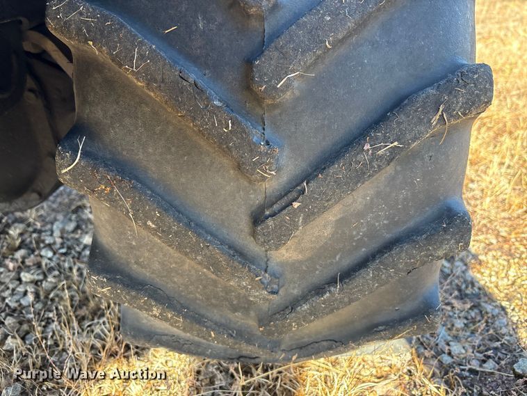 image for item YA2056 2016 Ditch Witch 410SX trencher