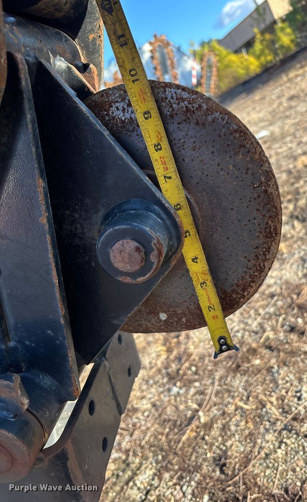 image for item YA2057 2015 Ditch Witch 410SX trencher