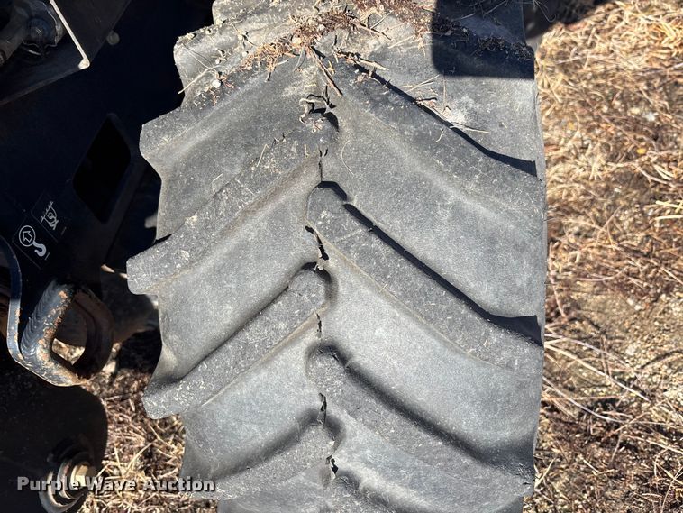 image for item YA2057 2015 Ditch Witch 410SX trencher