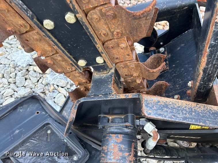 image for item YA2058 2015 Ditch Witch 410SX trencher