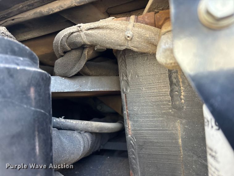 image for item YA2058 2015 Ditch Witch 410SX trencher