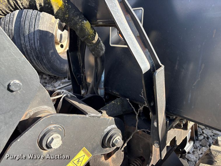 image for item YA2058 2015 Ditch Witch 410SX trencher