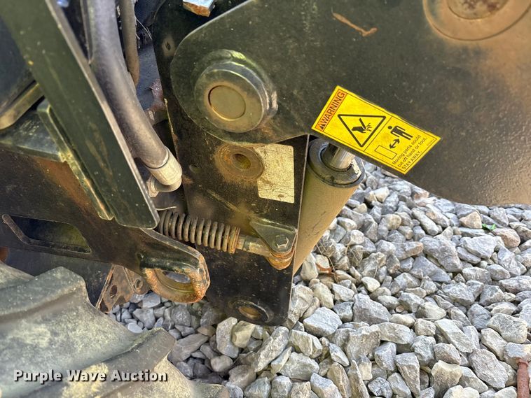 image for item YA2058 2015 Ditch Witch 410SX trencher