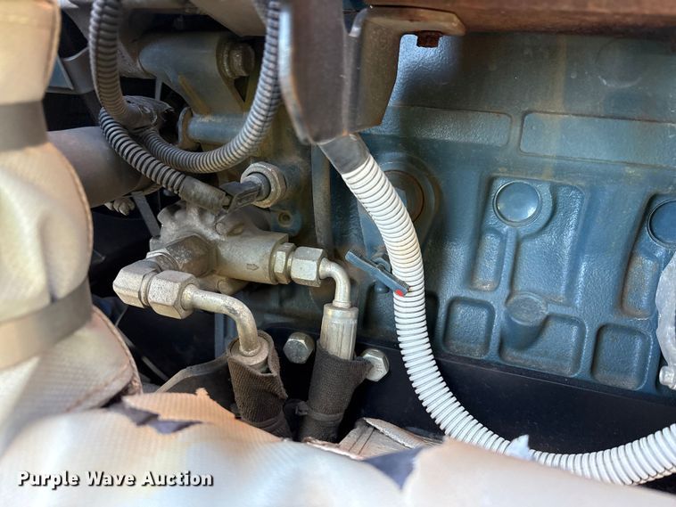 image for item YA2058 2015 Ditch Witch 410SX trencher