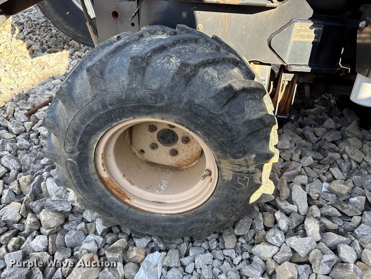 image for item YA2058 2015 Ditch Witch 410SX trencher