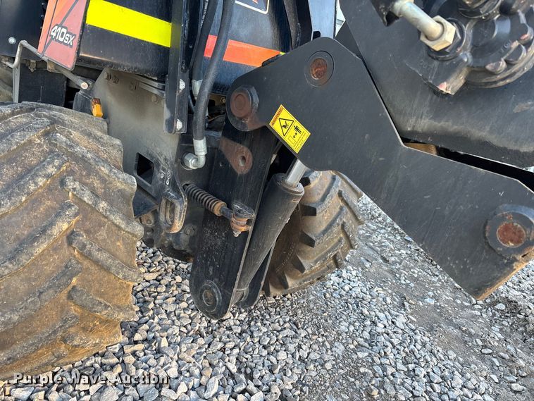 image for item YA2064 2016 Ditch Witch 410SX trencher