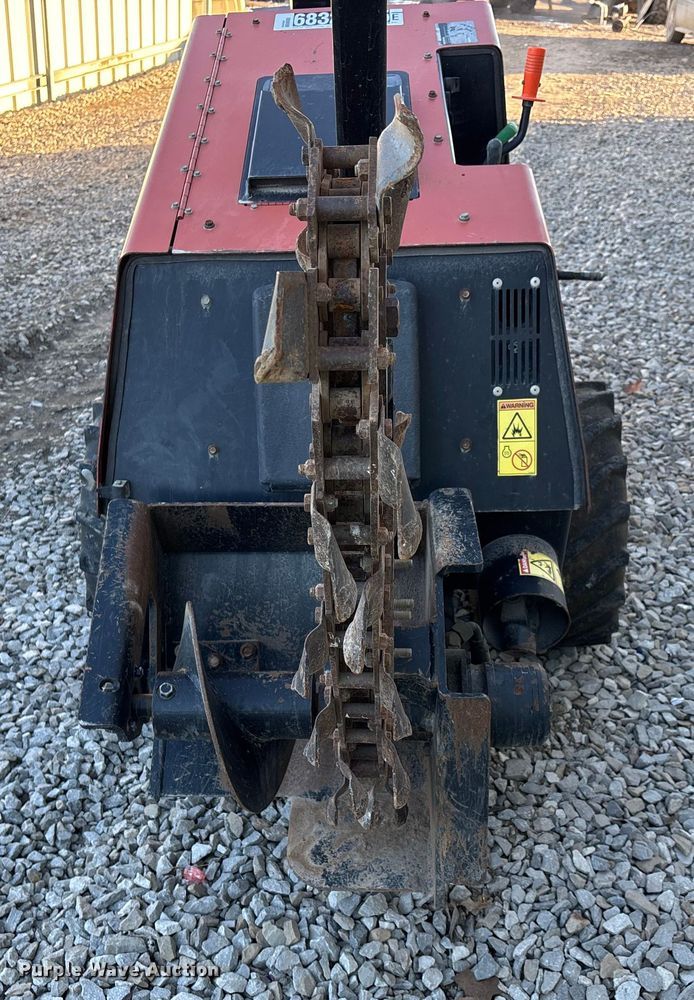 image for item YA2064 2016 Ditch Witch 410SX trencher