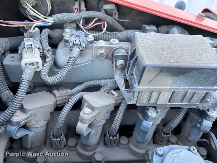 image for item YA2064 2016 Ditch Witch 410SX trencher