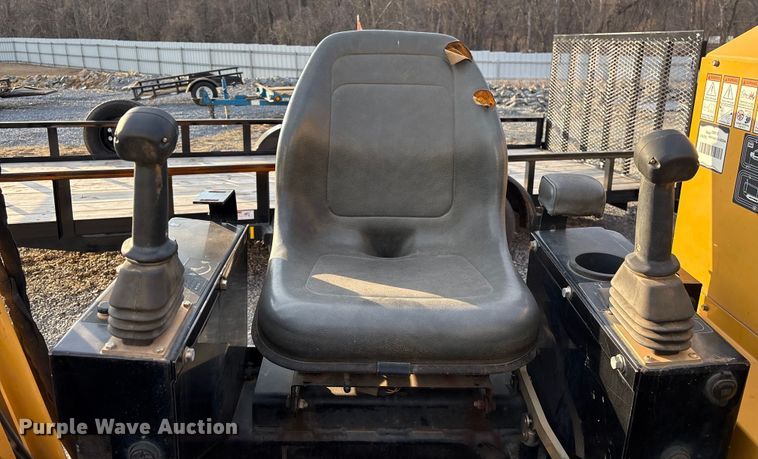 image for item YA2065 2018 Vermeer Navigator D8x12 directional boring unit