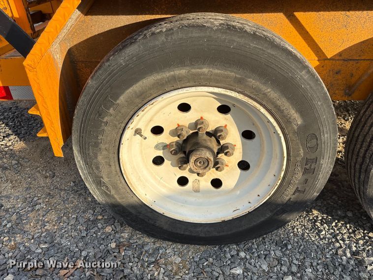 image for item YA2065 2018 Vermeer Navigator D8x12 directional boring unit