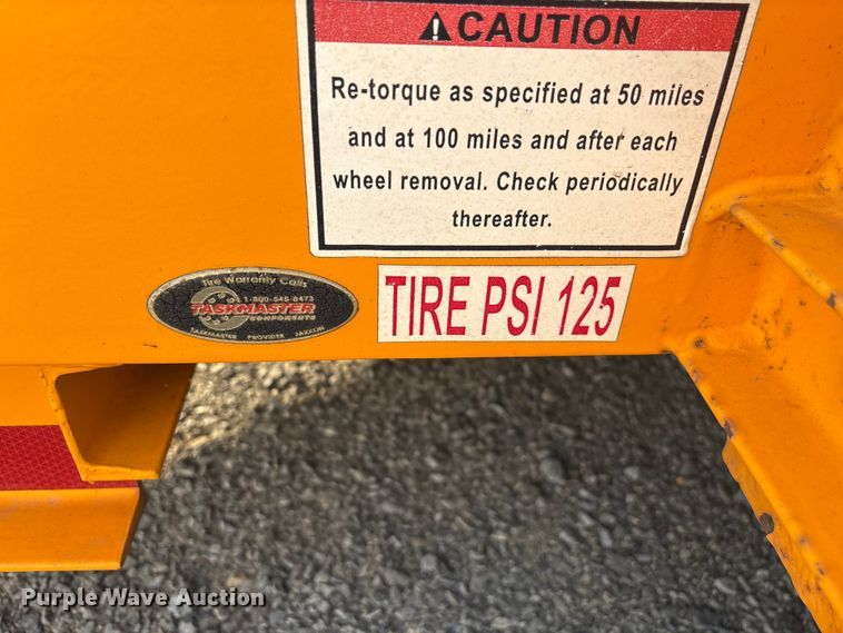 image for item YA2065 2018 Vermeer Navigator D8x12 directional boring unit