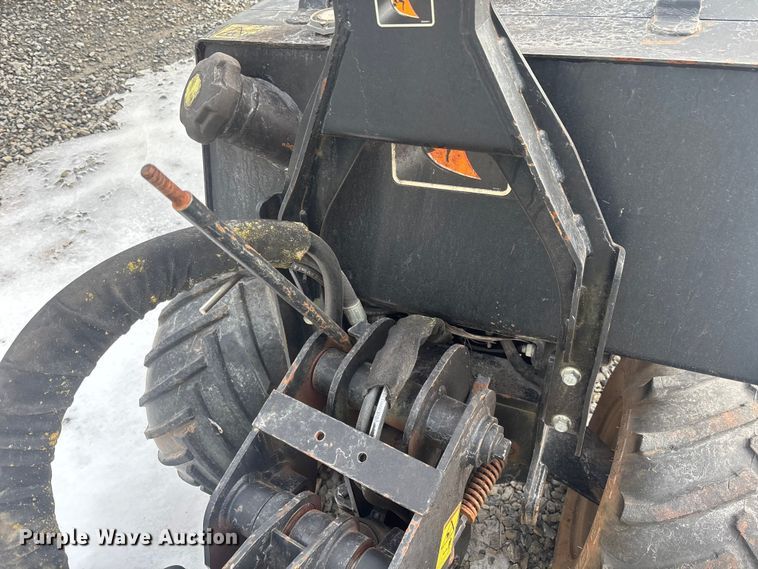 image for item YA2066 2017 Ditch Witch 410SX trencher