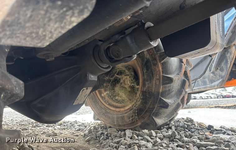 image for item YA2066 2017 Ditch Witch 410SX trencher