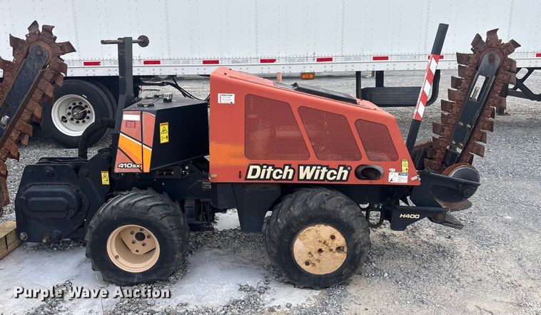 image for item YA2067 2016 Ditch Witch 410SX trencher
