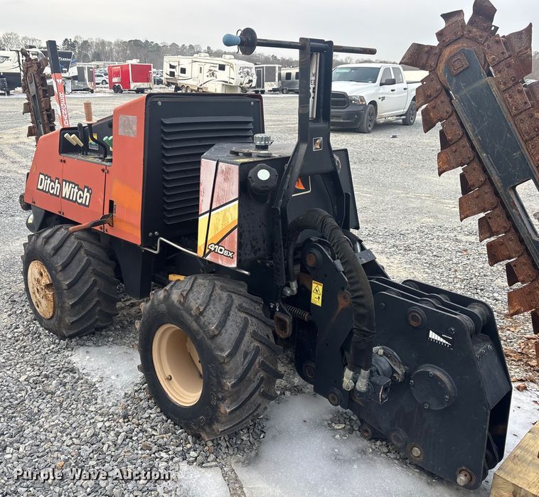 image for item YA2067 2016 Ditch Witch 410SX trencher
