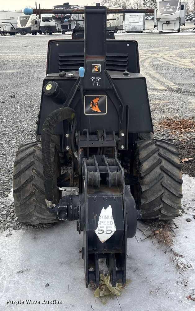 image for item YA2068 2016 Ditch Witch 410SX trencher