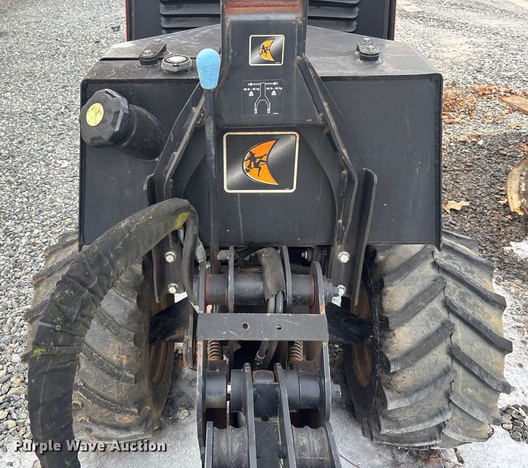 image for item YA2068 2016 Ditch Witch 410SX trencher