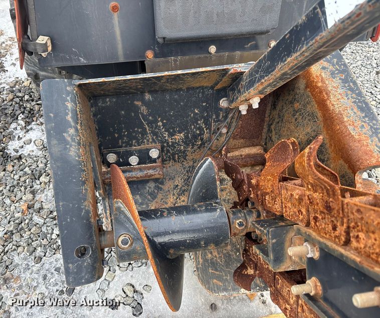 image for item YA2068 2016 Ditch Witch 410SX trencher