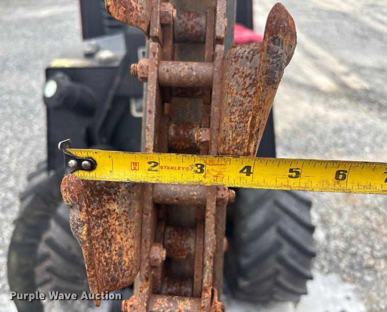 image for item YA2068 2016 Ditch Witch 410SX trencher