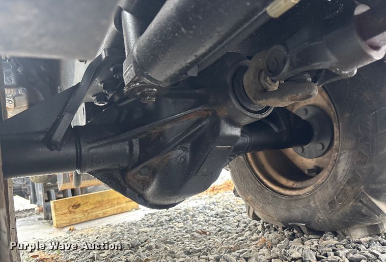 image for item YA2068 2016 Ditch Witch 410SX trencher