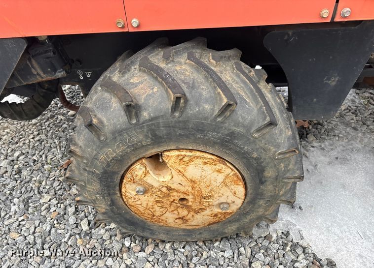 image for item YA2068 2016 Ditch Witch 410SX trencher