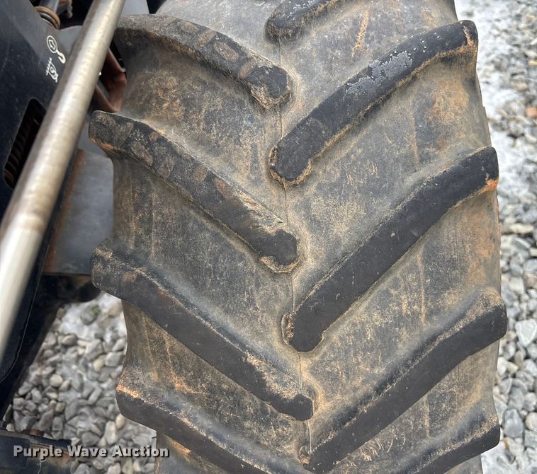 image for item YA2068 2016 Ditch Witch 410SX trencher