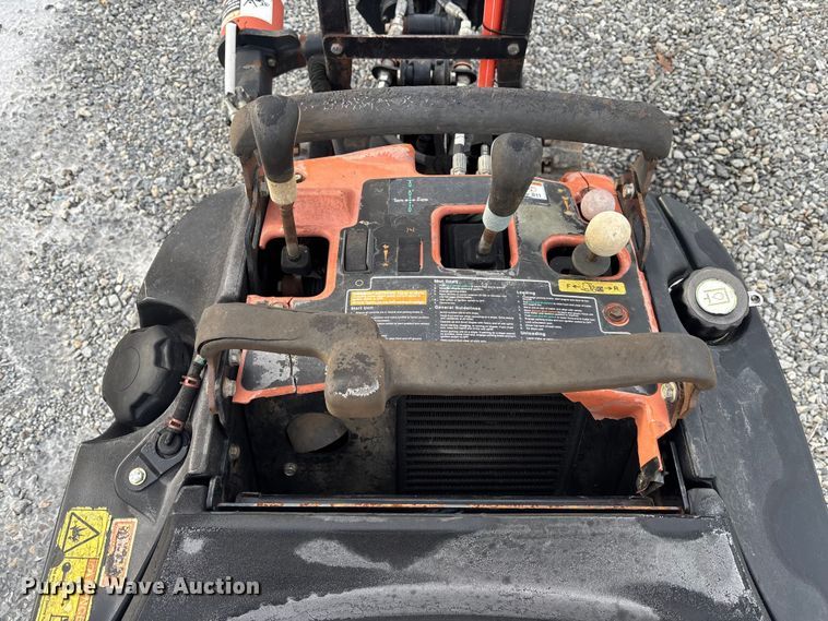 image for item YA2069 2013 Ditch Witch R300 cable plow