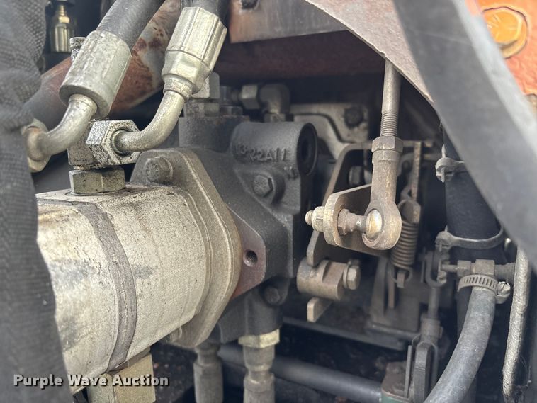 image for item YA2069 2013 Ditch Witch R300 cable plow