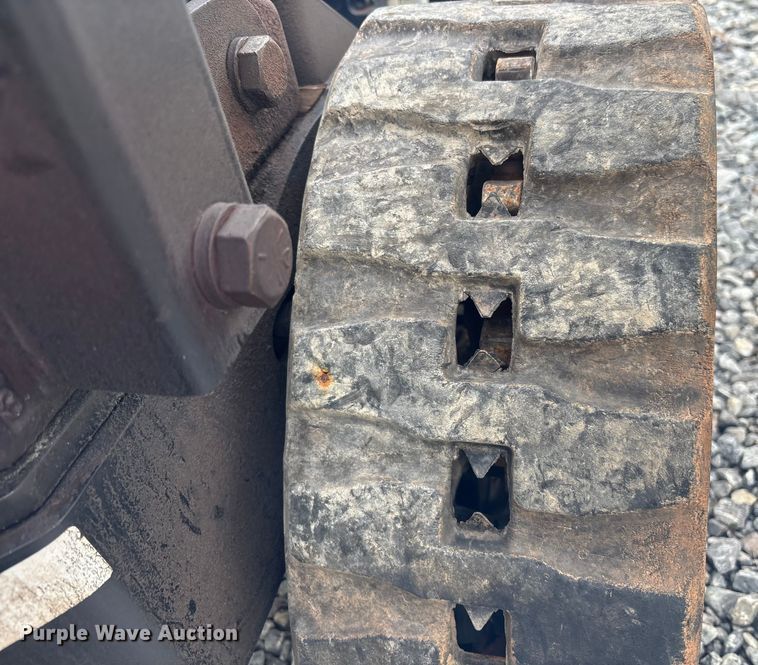 image for item YA2069 2013 Ditch Witch R300 cable plow