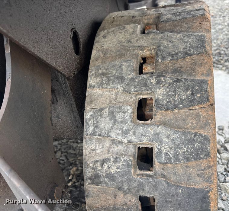 image for item YA2069 2013 Ditch Witch R300 cable plow