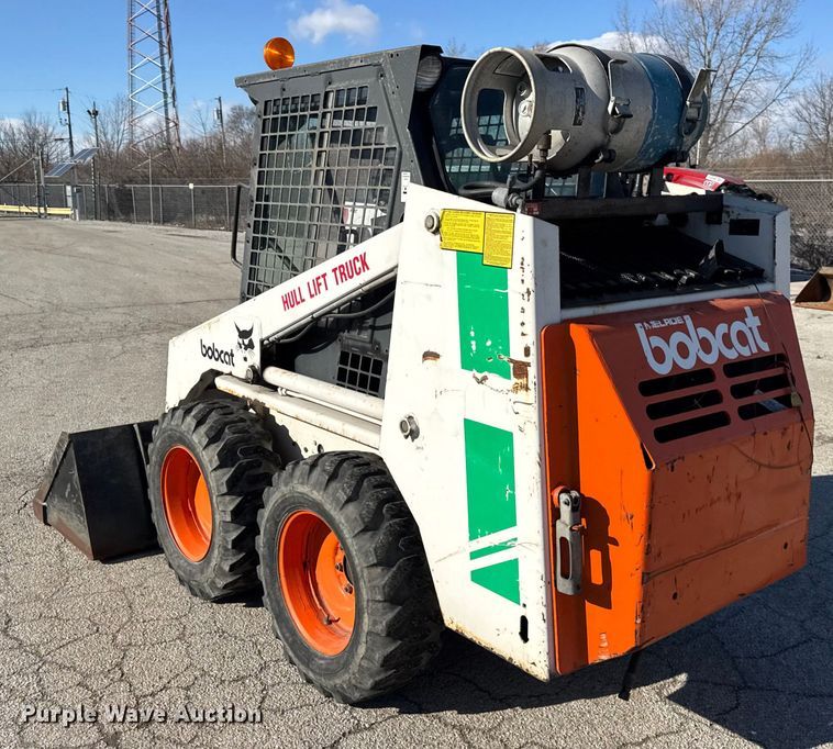image for item YA2071 1991 Bobcat 642B skid steer loader