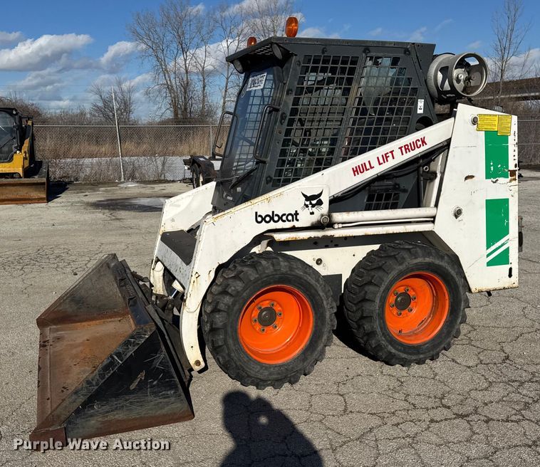 image for item YA2071 1991 Bobcat 642B skid steer loader