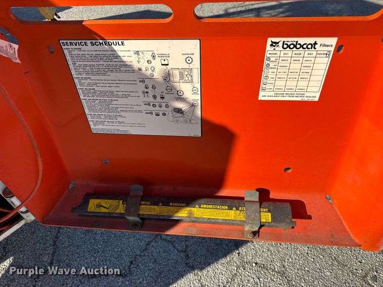 image for item YA2071 1991 Bobcat 642B skid steer loader