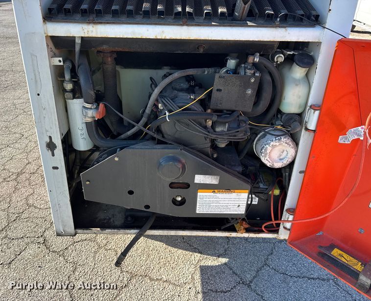 image for item YA2071 1991 Bobcat 642B skid steer loader