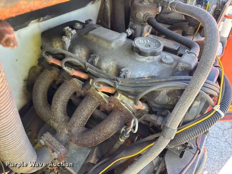 image for item YA2071 1991 Bobcat 642B skid steer loader