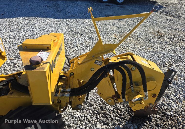 image for item YA2072 2021 Vermeer PTX42 trencher