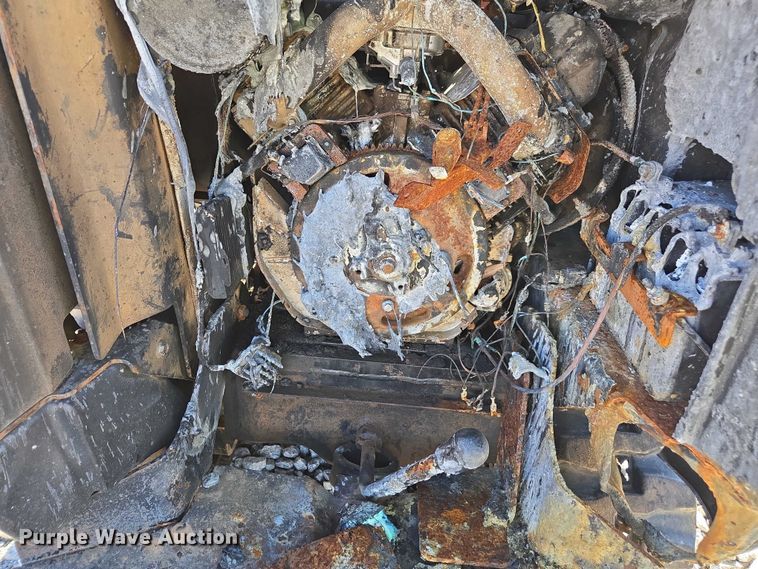 image for item YA2073 2014 Ditch Witch R300 cable plow