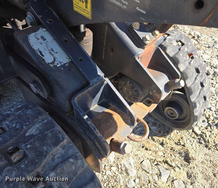 image for item YA2074 2015 Ditch Witch R300 cable plow