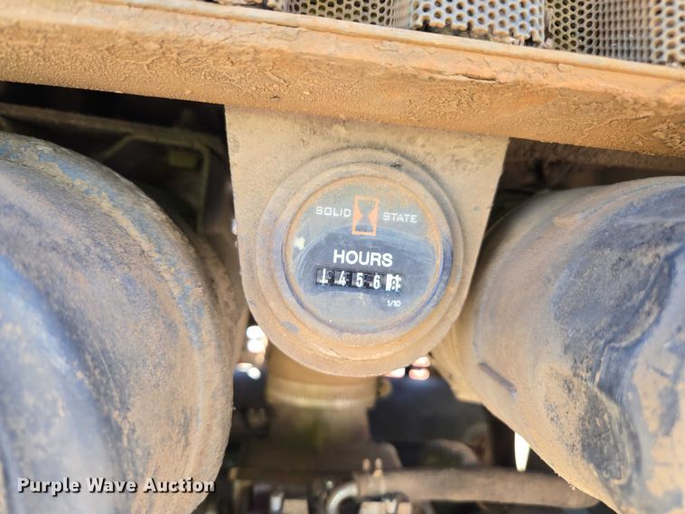 image for item YA2074 2015 Ditch Witch R300 cable plow