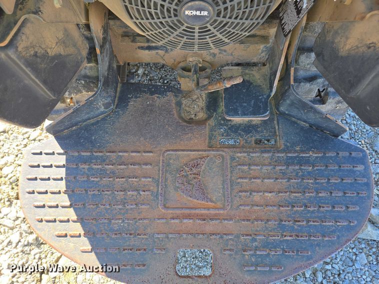 image for item YA2074 2015 Ditch Witch R300 cable plow