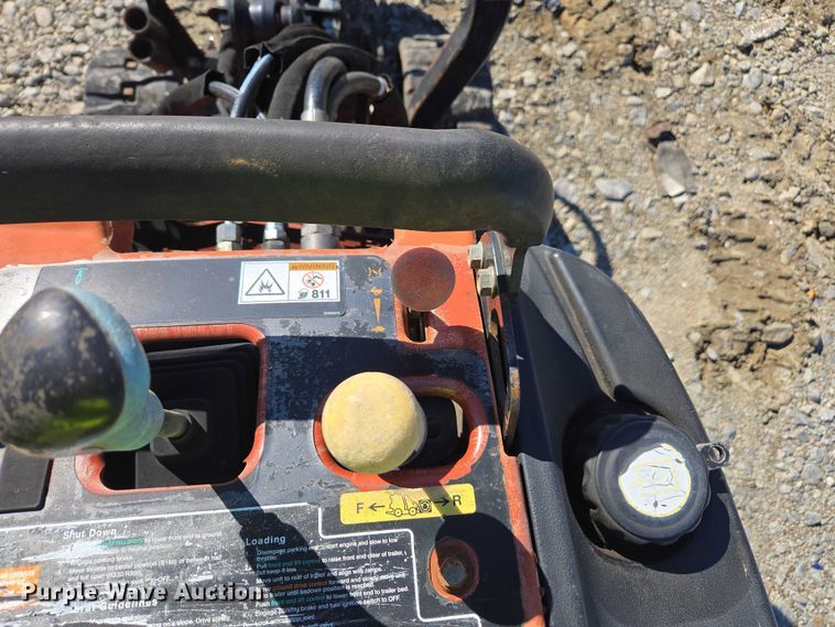 image for item YA2074 2015 Ditch Witch R300 cable plow