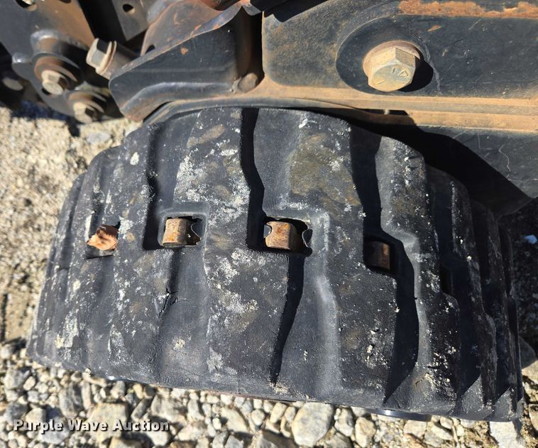 image for item YA2074 2015 Ditch Witch R300 cable plow