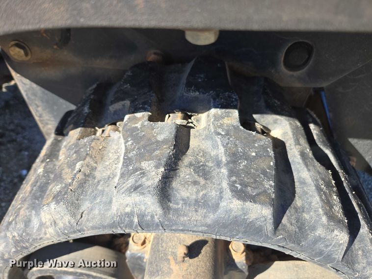 image for item YA2074 2015 Ditch Witch R300 cable plow