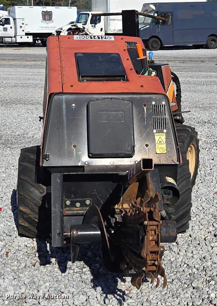 image for item YA2075 2016 Ditch Witch 410SX trencher