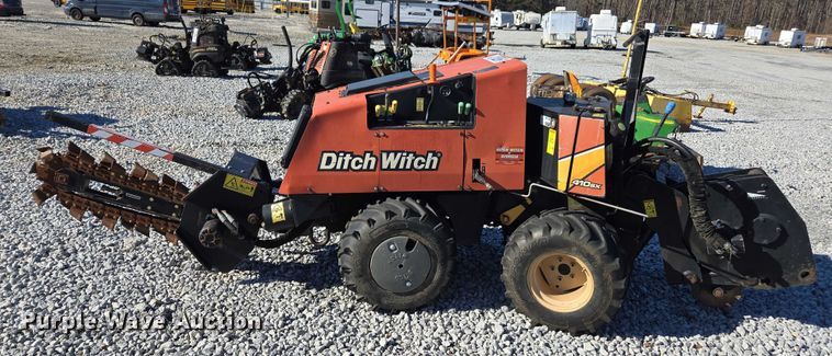 image for item YA2075 2016 Ditch Witch 410SX trencher
