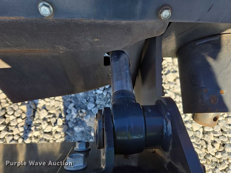 image for item YA2075 2016 Ditch Witch 410SX trencher