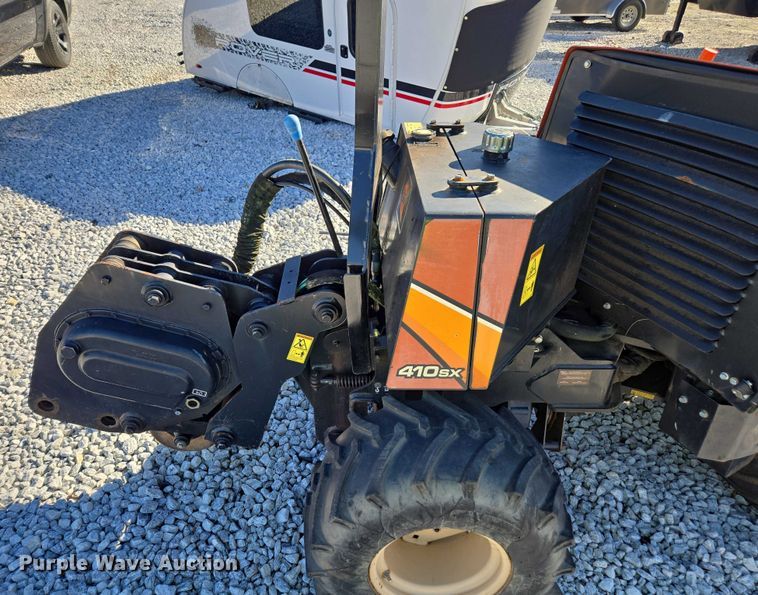 image for item YA2075 2016 Ditch Witch 410SX trencher