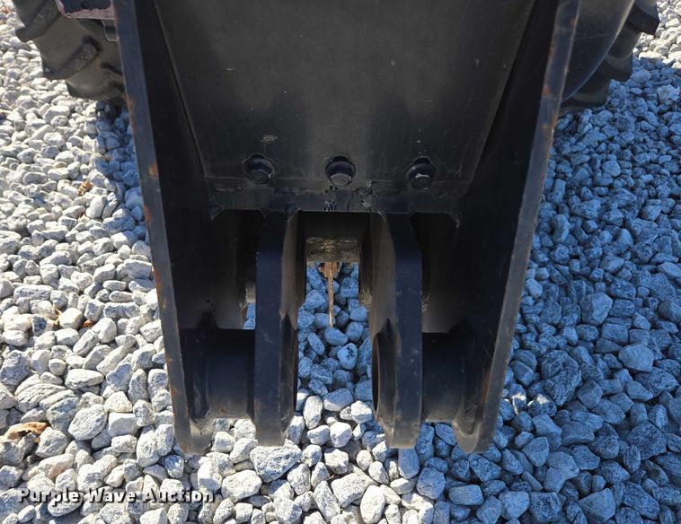 image for item YA2075 2016 Ditch Witch 410SX trencher